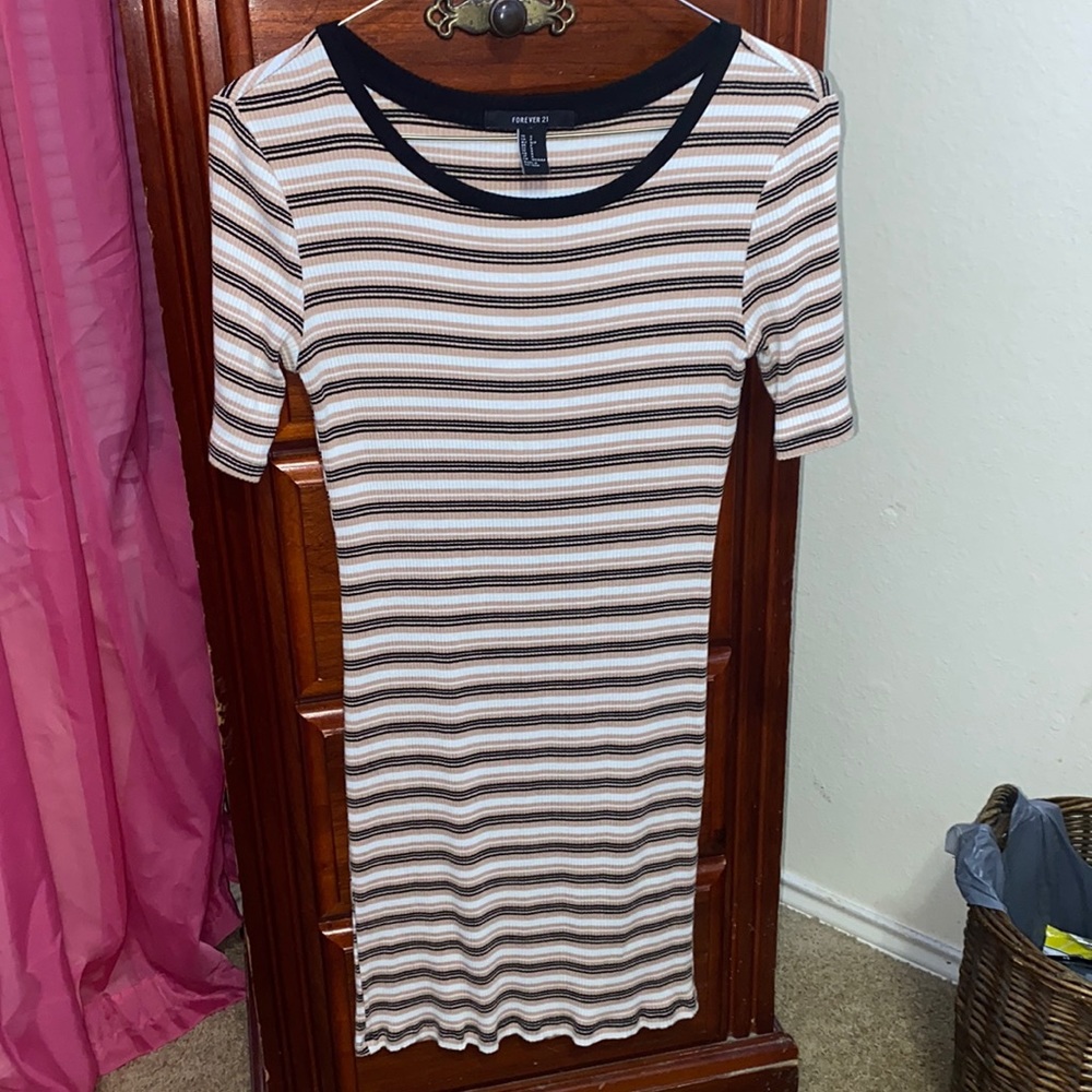 t-shirt dress